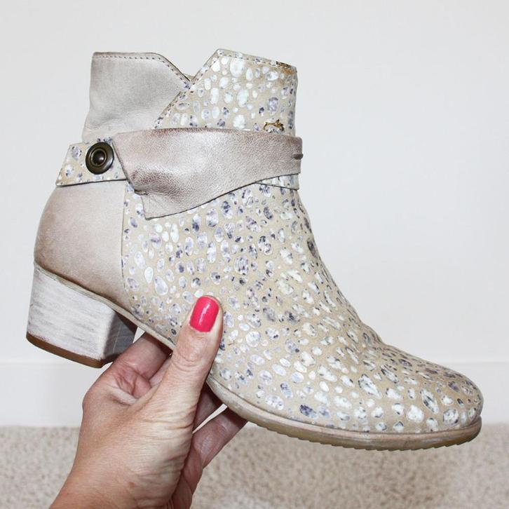 Schitterende Leren Piedi Nudi Laarsjes s3 (Maat 40) € 85,-, Kleding | Dames, Schoenen, Zo goed als nieuw, Lage of Enkellaarzen