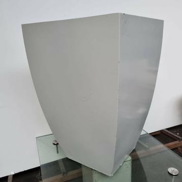 xl expositie of entree bloempot  beschikbaar voor biedingen