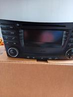 Navigatie radio en w211 mb, Ophalen of Verzenden, Gebruikt