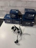 nieuwe daiwa sweepfire molens 1500 t/m 5000 maat, Watersport en Boten, Ophalen of Verzenden, Nieuw, Molen