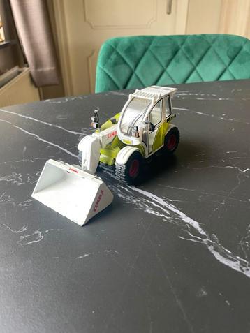 Siku Claas verrijker beschikbaar voor biedingen