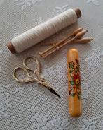 Vintage naaldenkokertje, Antiek en Kunst, Ophalen of Verzenden