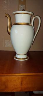 Vieux Paris porseleinen theekan, Ophalen of Verzenden, Gebruikt, Porselein, Overige typen