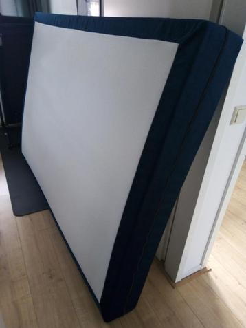 matras 140 x 200 beschikbaar voor biedingen