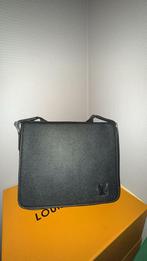 Louis vuitton schoudertas heren, Verzenden, Zo goed als nieuw, Zwart