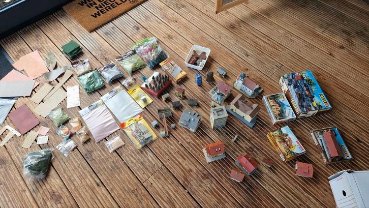 N-Spoor Modelbouw Set: Gebouwen, Voertuigen & Landschap, Hobby en Vrije tijd, Modeltreinen | H0, Gebruikt, Brug, Tunnel of Gebouw