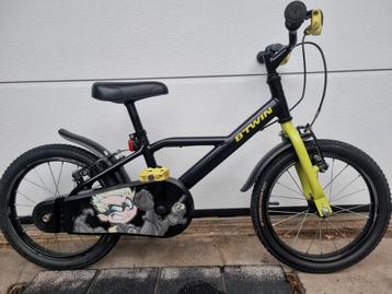 Btwin Dark Hero 500 zwart / neon 16 inch. beschikbaar voor biedingen