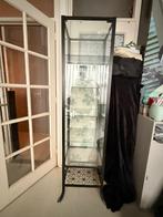 Vitrinekast - geen sleutel, Ophalen, Met plank(en), Minder dan 50 cm, Gebruikt