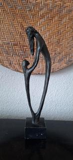 Moeder en kind brons, Ophalen, Gebruikt