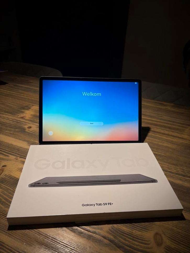 Samsung Galaxy Tab S9 FE+ - (Incl. Stylus pen & Toetsenbord), Computers en Software, Android Tablets, Zo goed als nieuw, Wi-Fi