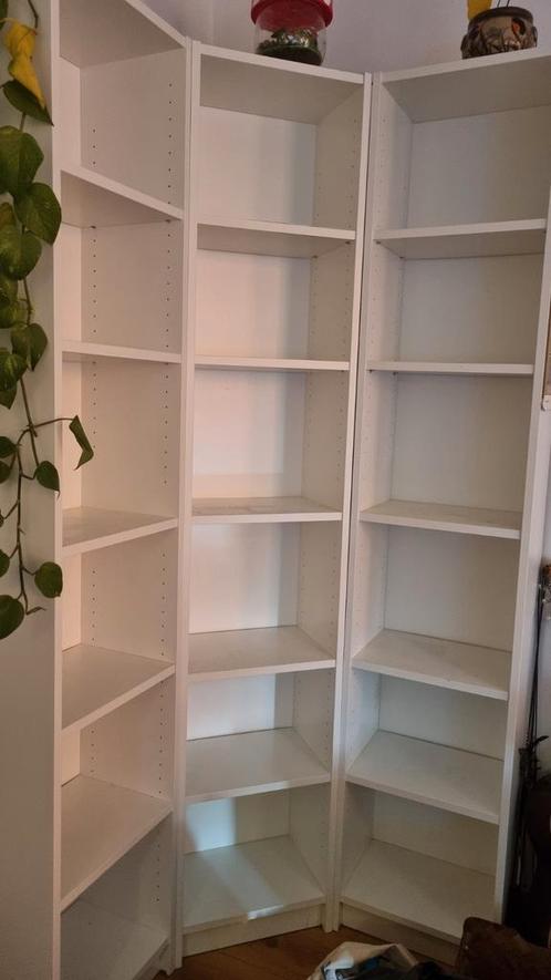 Een Billy boeken kast, Huis en Inrichting, Kasten | Boekenkasten, Gebruikt, 25 tot 50 cm, Ophalen