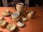 Geel Parelmoer Thee Servies - Compleet, Antiek en Kunst, Ophalen of Verzenden