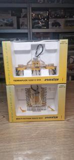 2x Joskin bemester, Hobby en Vrije tijd, Modelauto's | 1:32, Overige merken, Ros, ., Tractor of Landbouw