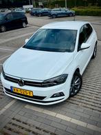 Volkswagen Polo 1.0 Comfortline - Veel opties - Nette staat, Auto's, Zwart, 95 pk, Leder en Stof, Wit