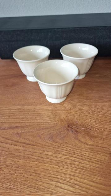 Wedgwood Queen’s Plain Suikerbakje Ø 9.5 cm schaaltjes beschikbaar voor biedingen