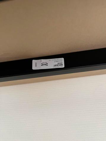 IKEA bureau BEKANT 160 x 80 cm met ander blad - afbeelding 3