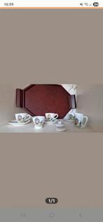 Gezócht: Servies met kinderfiguren, Antiek en Kunst, Antiek | Servies compleet, Ophalen of Verzenden