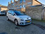 Peugeot 5008 1.6 THP 7PL 2011 Grijs, Auto's, Voorwielaandrijving, Handgeschakeld, Particulier, 84 €/maand