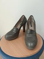 Pumps van Alberto Fermani maat 41, Pumps, Ophalen of Verzenden, Zo goed als nieuw, Grijs