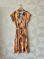King Louie Darcy Dress jurk oranje blauw XS/34 NIEUW, Nieuw, Oranje, Ophalen of Verzenden, Knielengte
