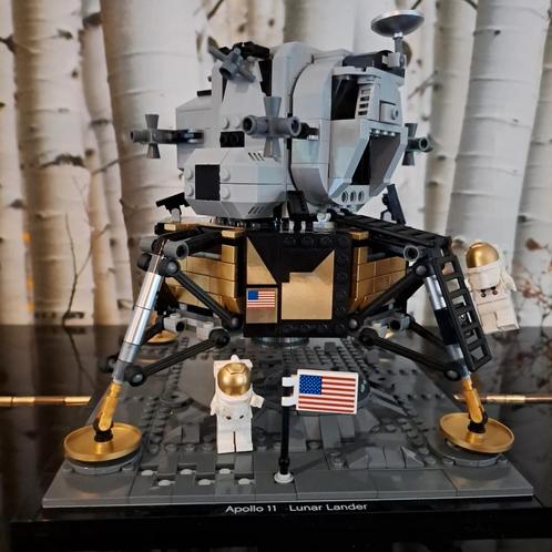 LEGO 10266 NASA Apollo 11 Maanlander, Kinderen en Baby's, Speelgoed | Duplo en Lego, Zo goed als nieuw, Ophalen of Verzenden