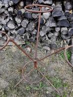 Plantenpotstandaard ijzer voor 4 potjes +-70cm hoog Miekje's, Tuin en Terras, Tuinwanddecoratie, Ophalen, ., Zo goed als nieuw