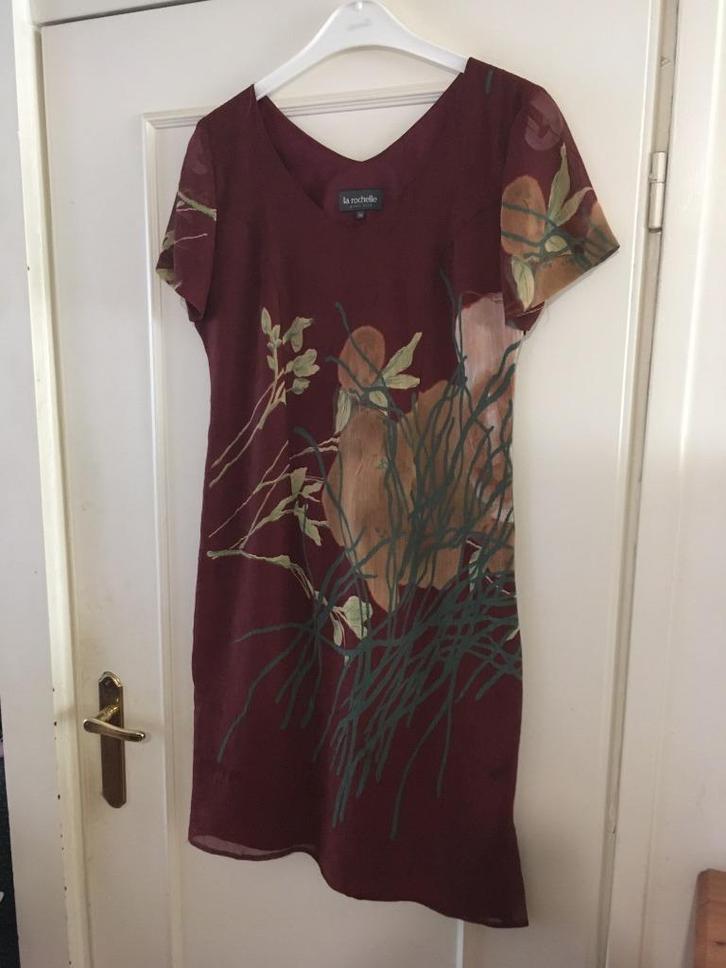 Bruin groen gebloemde gevoerde jurk van La Rochelle, maat 38, Kleding | Dames, Jurken, Zo goed als nieuw, Maat 38/40 (M), Bruin