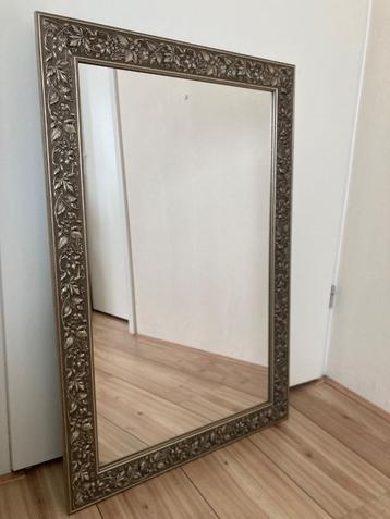 Spiegel 60 x 90 cm, oud zilverkleurig beschikbaar voor biedingen