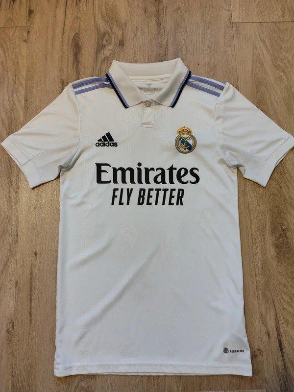 Real Madrid Thuis Shirt 22/23, Sport en Fitness, Voetbal, Gebruikt, Shirt, Maat XS of kleiner, Ophalen of Verzenden