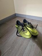 Nike voetbalschoenen maat 38,5, Ophalen, Zo goed als nieuw, Schoenen