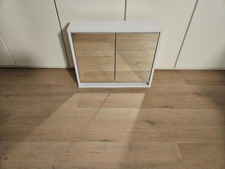 Spiegelkast badkamer, Huis en Inrichting, Kasten | Overige, Zo goed als nieuw, Ophalen