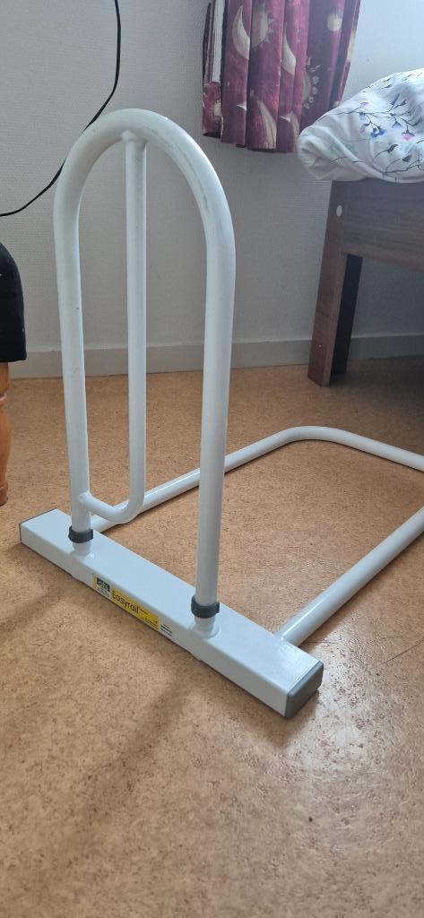 Bedbeugel- bedsteun, Diversen, Verpleegmiddelen, Zo goed als nieuw, Ophalen