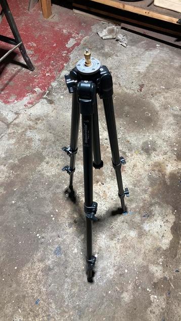 Manfrotto statief beschikbaar voor biedingen