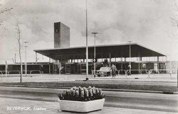 Beverwijk, station. beschikbaar voor biedingen