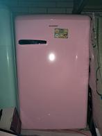 Zeer leuke roze z.g.a.n. tafelmodel koelkast, Zonder vriesvak, 75 tot 100 liter, Zo goed als nieuw, 45 tot 60 cm