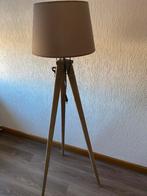Driepoot lamp, Ophalen, Zo goed als nieuw, 150 tot 200 cm