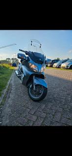 Suzuki Burgman 650 –ABS! + EXECUTIVE uitvoering! 100% top!, Motoren, 2 cilinders, Particulier, Toermotor, 650 cc