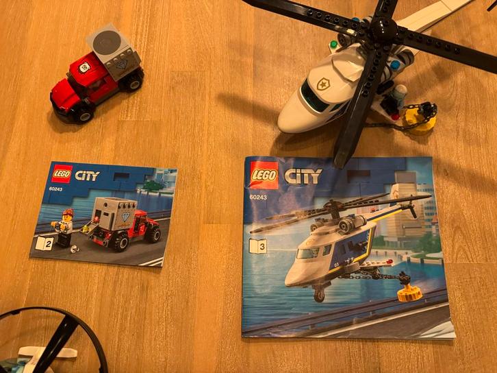 Lego City 60243 Politiehelikopter & Waardetransport, Kinderen en Baby's, Speelgoed | Duplo en Lego, Gebruikt, Lego, Complete set