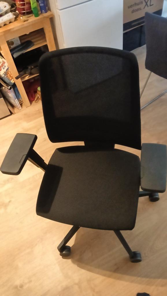 Profim Light Up 250SL bureaustoel, Huis en Inrichting, Bureaustoelen, Zo goed als nieuw, Bureaustoel, Zwart, Ergonomisch, Gaming bureaustoel
