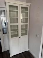 Liatorp IKEA Vitrinekast Wit/Crème -, Huis en Inrichting, Kasten | Vitrinekasten, Ophalen, 200 cm of meer, 50 tot 100 cm, Zo goed als nieuw