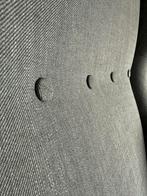 Grijze fauteuil met knopen, Huis en Inrichting, Ophalen, Zo goed als nieuw, Stof, 75 tot 100 cm