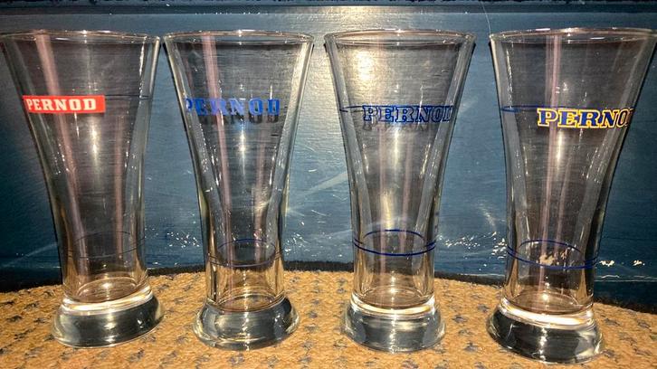 Pernod Picasso Homage Glazen ppstk, Verzamelen, Glas en Borrelglaasjes, Overige typen, Verzenden