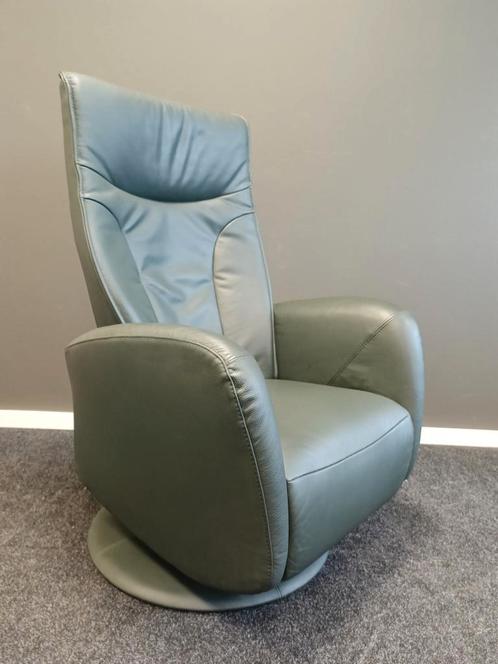Sta op relax fauteuil De Toekomst Zo goed als nieuw !, Huis en Inrichting, Fauteuils, Zo goed als nieuw, 50 tot 75 cm, Ophalen of Verzenden