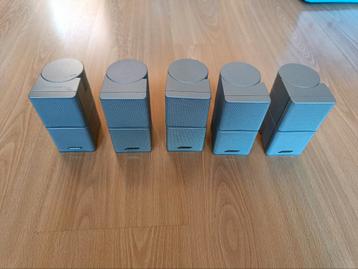 Bose Jewel Cubes Zilver  beschikbaar voor biedingen