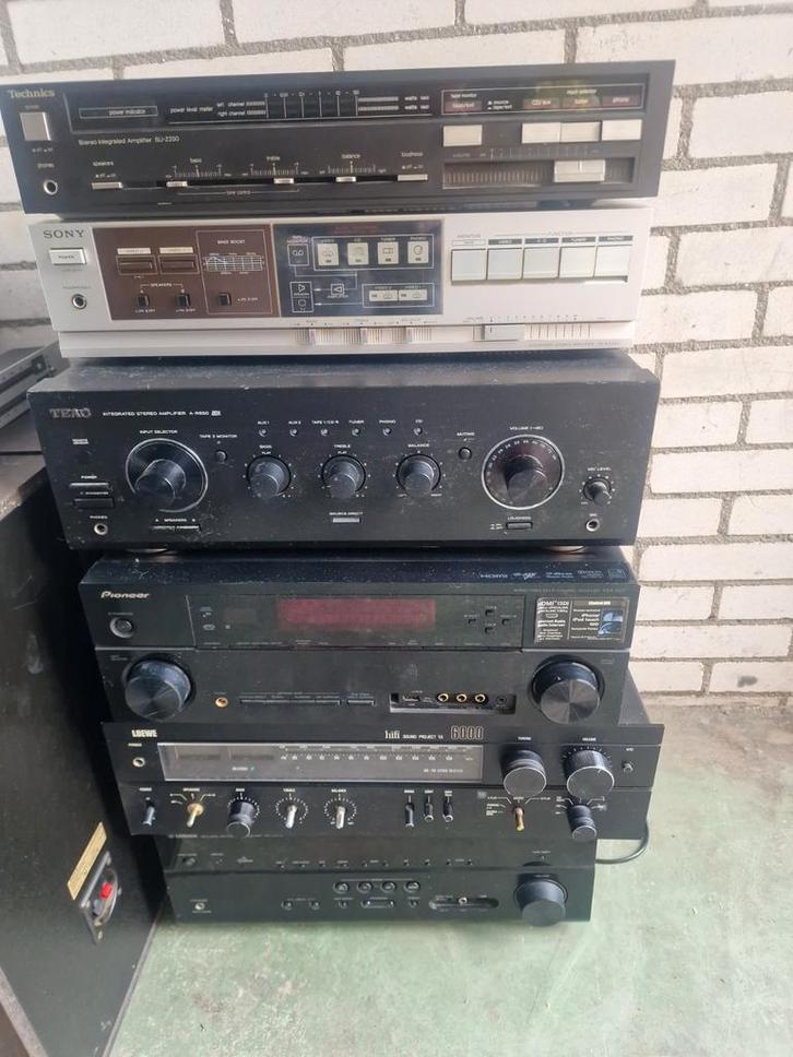 Diverse Vintage Versterkers - Onbekende Staat, Audio, Tv en Foto, Versterkers en Receivers, Niet werkend, Stereo, Overige merken