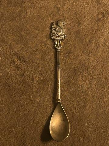 Vintage Zilveren Lepel met Eekhoorn beschikbaar voor biedingen