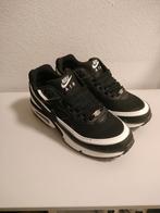 Nike Air Max Classic - Maat 45, Kleding | Heren, Schoenen, Ophalen, Zwart, Nike, Sneakers of Gympen