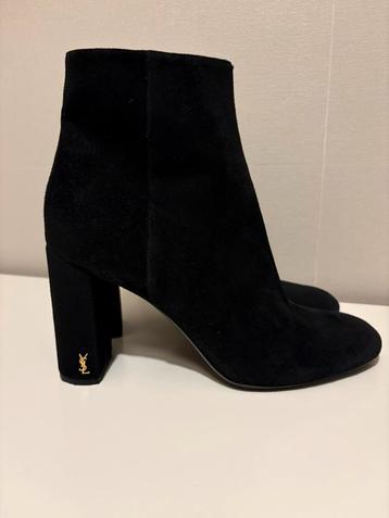 Saint laurent Lou enkellaars 41 beschikbaar voor biedingen
