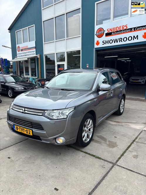 Mitsubishi Outlander 2.0 PHEV Instyle+ AUT EXPORT, Auto's, Mitsubishi, Bedrijf, Te koop, Outlander, 4x4, ABS, Achteruitrijcamera