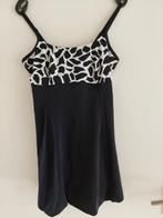 Badpak zwart-wit maat 46 met rokje eraan vast, Kleding | Dames, Badmode en Zwemkleding, Zwart, Badpak, Ophalen of Verzenden, Onbekend